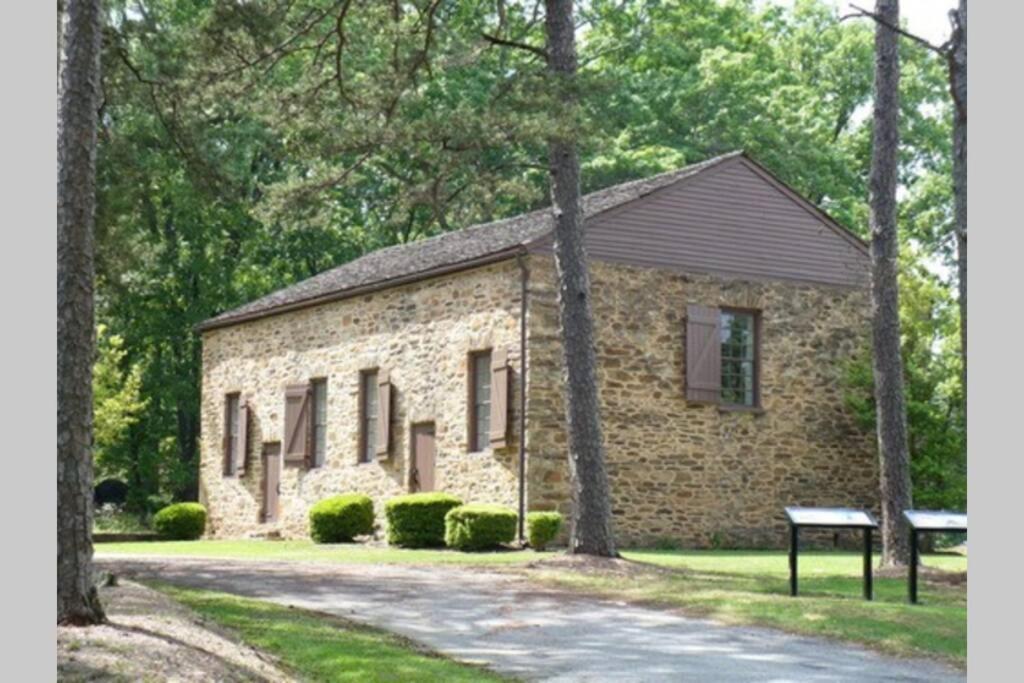 Clemson Farmhouse Villa Exterior photo